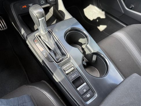 Used 2022 Honda Civic Sport image 24