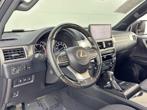 Used 2023 Lexus GX 460 Premium image 14