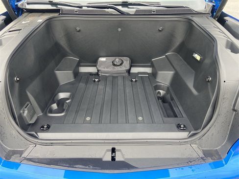 New 2025 Chevrolet Silverado EV RST image 31