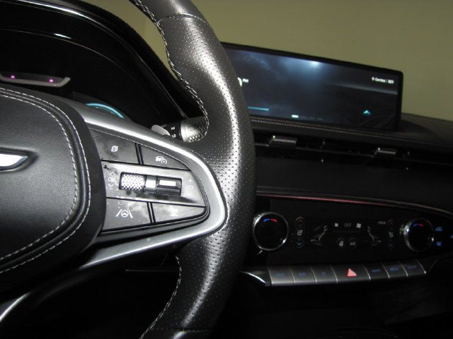 Used 2023 Genesis GV70 2.5T w/ Sport Prestige Package AWD/4WD image 28