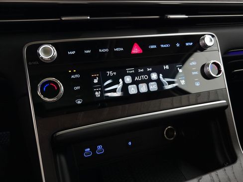 New 2026 Genesis GV80 2.5T Prestige image 29