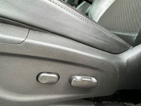 Used 2019 Buick Encore Preferred FWD image 12