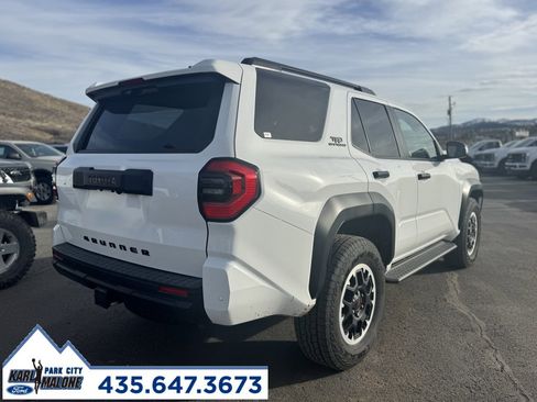 Used 2025 Toyota 4Runner TRD Sport image 4