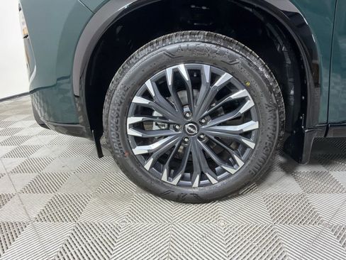 New 2026 Nissan Rogue Platinum AWD/4WD image 10