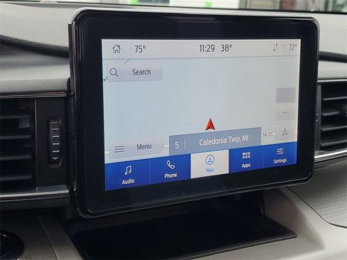 Used 2023 Ford Explorer XLT w/ Equipment Group 202A image 21