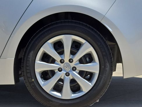 Certified 2025 Toyota Corolla LE FWD image 24