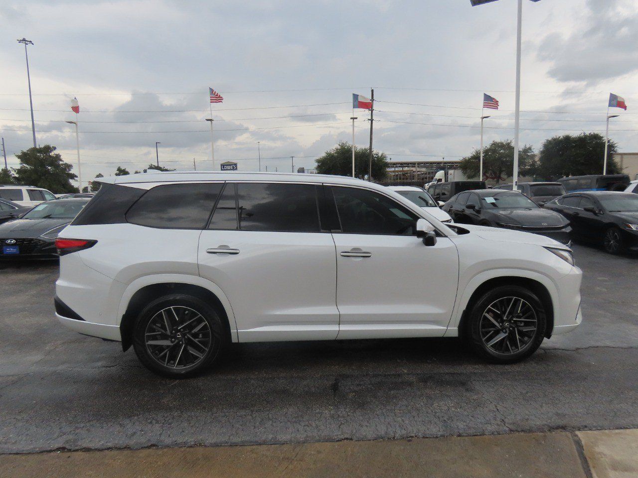 Used 2025 Lexus TX 350 AWD w/ Technology Package image 10