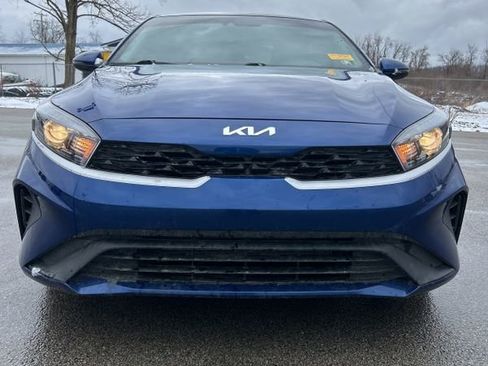 Used 2024 Kia Forte LXS w/ LXS Technology Package image 2