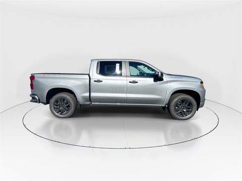 New 2026 Chevrolet Silverado 1500 Custom image 9