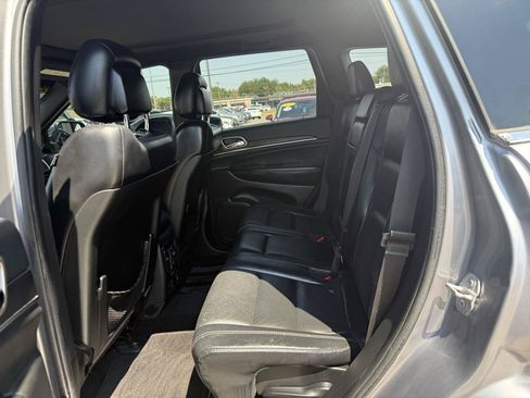 Used 2015 Jeep Grand Cherokee Limited w/ Luxury Group II RWD image 13