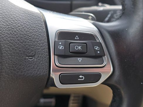 Used 2016 Volkswagen Tiguan R-Line image 27