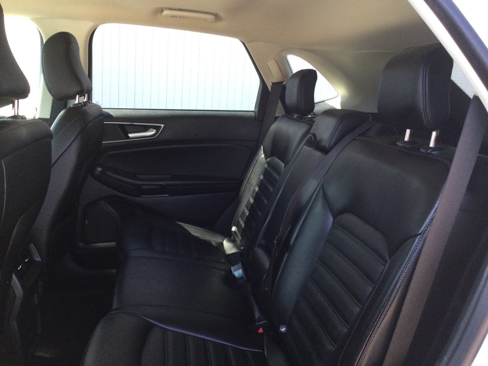 Used 2022 Ford Edge SEL AWD/4WD image 6