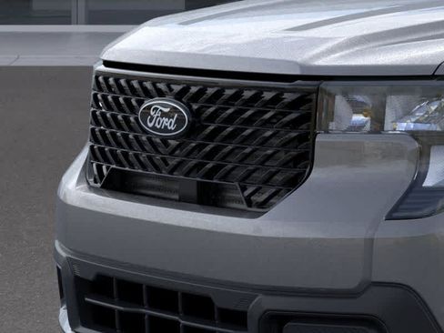 New 2025 Ford Maverick XLT w/ XLT Luxury Package image 18