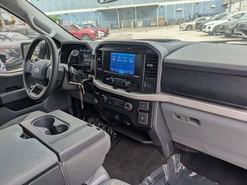 Used 2022 Ford F150 XLT RWD image 13