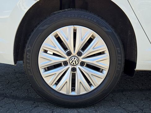 Used 2019 Volkswagen Jetta S w/ Driver Assistance Package FWD image 10