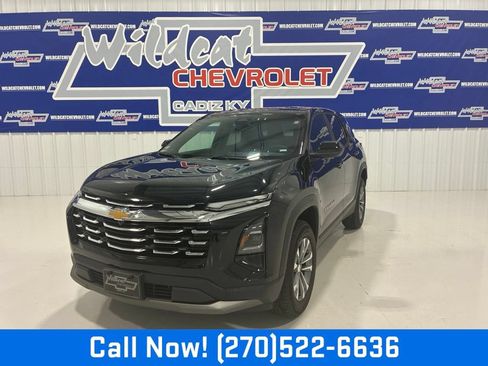 Used 2026 Chevrolet Equinox LT AWD/4WD image 1
