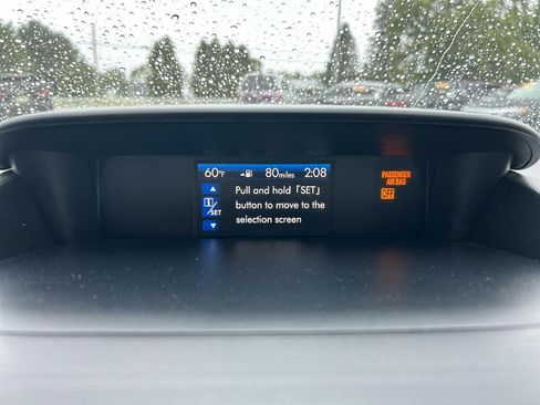 Used 2015 Subaru Forester 2.5i AWD/4WD image 12