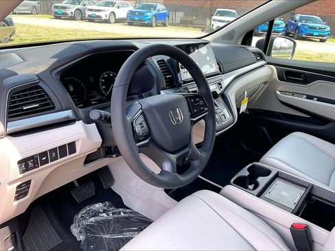 New 2026 Honda Odyssey EX-L image 9