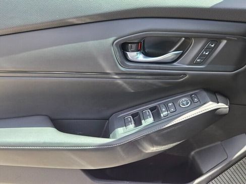 Used 2025 Honda Accord Sport image 26