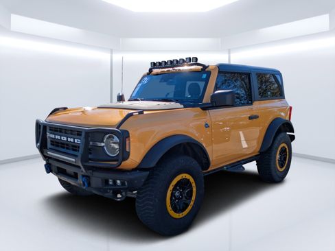 Used 2022 Ford Bronco Black Diamond w/ Sasquatch Package image 9