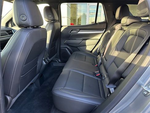 Used 2026 GMC Terrain Elevation w/ Elevation Premium Package image 15