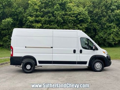 Used 2023 RAM ProMaster 2500 FWD image 8