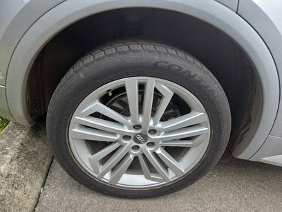 Used 2020 Audi Q5 Prestige w/ Prestige Package