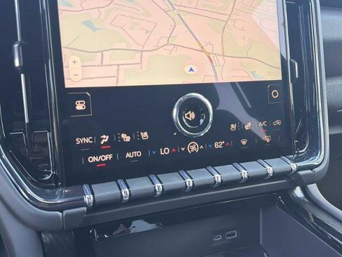 New 2026 GMC Yukon AT4 w/ AT4 Premium Package image 9