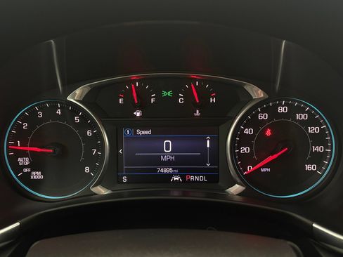 Used 2020 Chevrolet Equinox LT w/ Driver Convenience Package FWD image 21