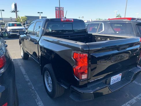Used 2025 Chevrolet Colorado W/T image 7