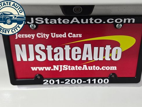 Used 2019 Jeep Cherokee Trailhawk w/ Comfort/Convenience Group AWD/4WD image 35