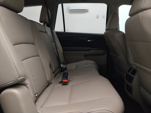 Used 2017 Honda Pilot EX-L image 19