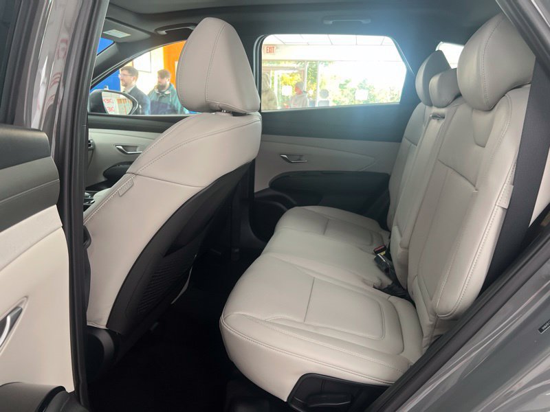 New 2026 Hyundai Tucson Limited AWD/4WD image 15