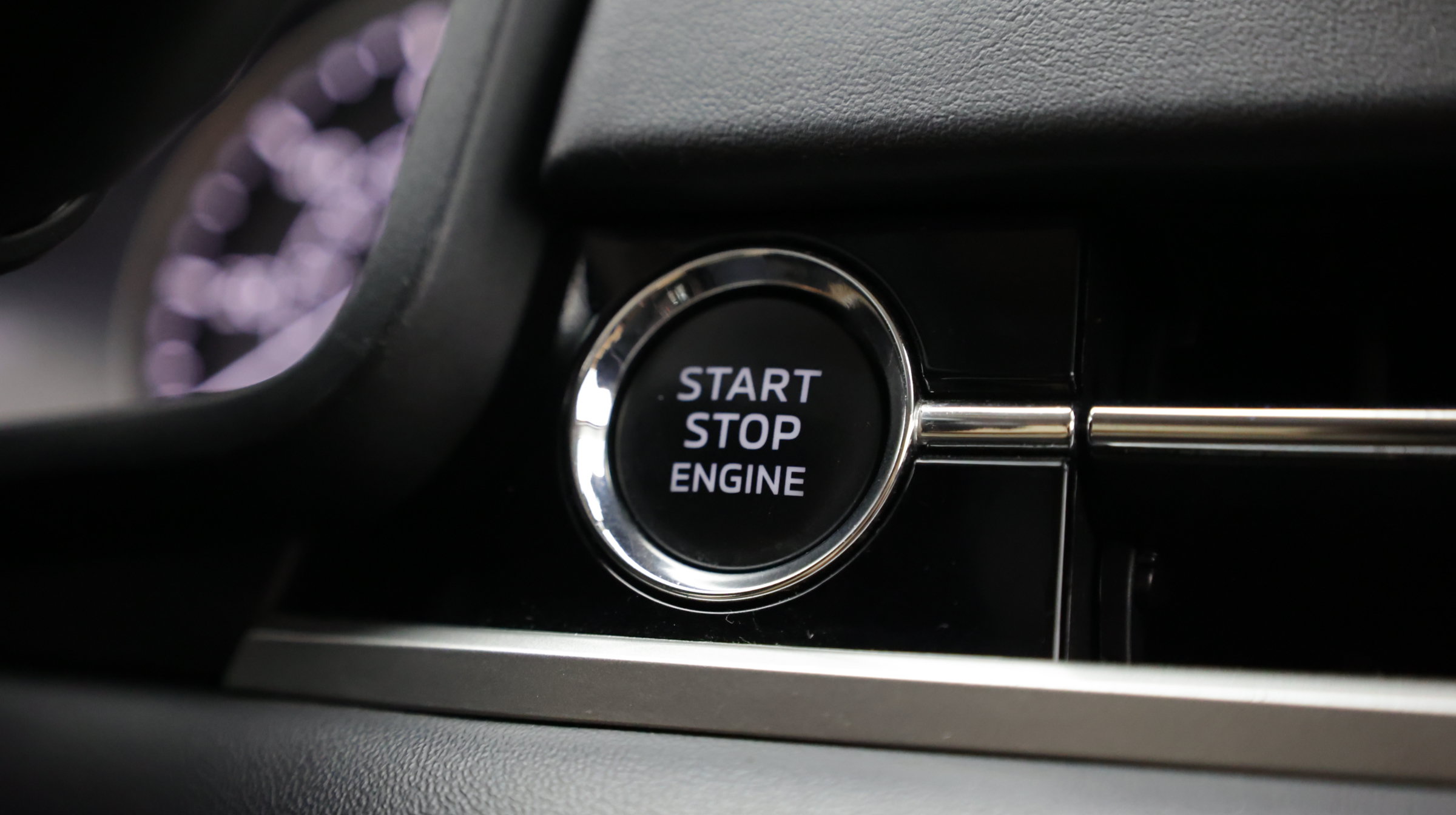 Used 2024 Mitsubishi Outlander ES FWD image 27