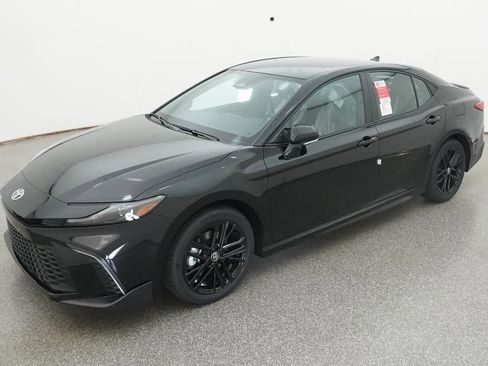New 2026 Toyota Camry SE image 34
