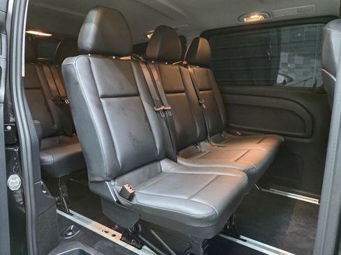 Used 2023 Mercedes-Benz Metris Passenger image 21