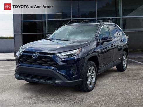 Used 2024 Toyota RAV4 XLE w/ Weather Package AWD/4WD image 8