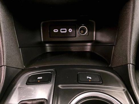 Used 2024 Chevrolet Equinox LT AWD/4WD image 26