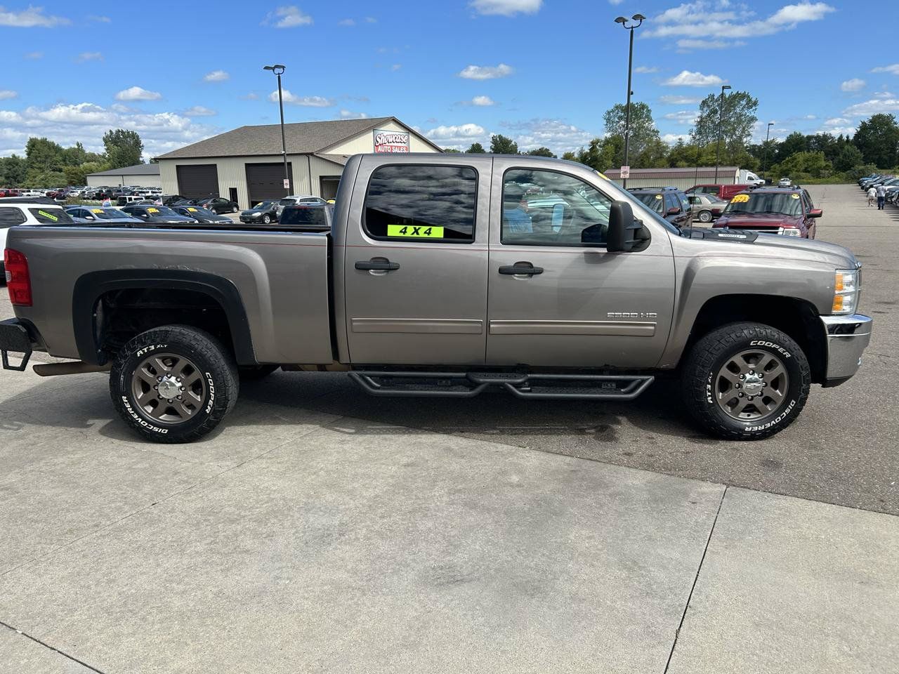 Used 2013 Chevrolet Silverado 2500 LT w/ Interior Plus Package AWD/4WD image 4