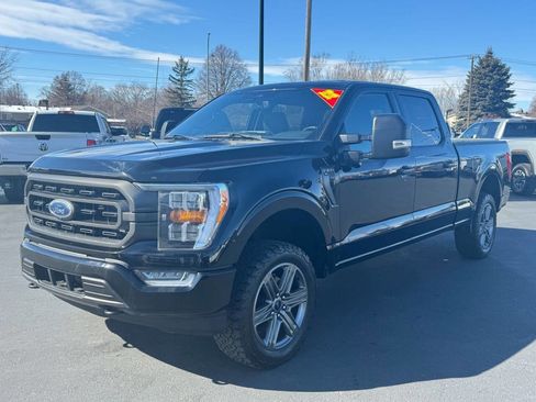 Used 2022 Ford F150 XLT w/ Equipment Group 302A High image 11