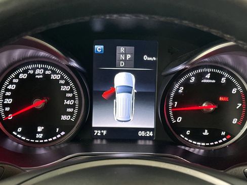 Used 2019 Mercedes-Benz GLC 300 4MATIC image 18