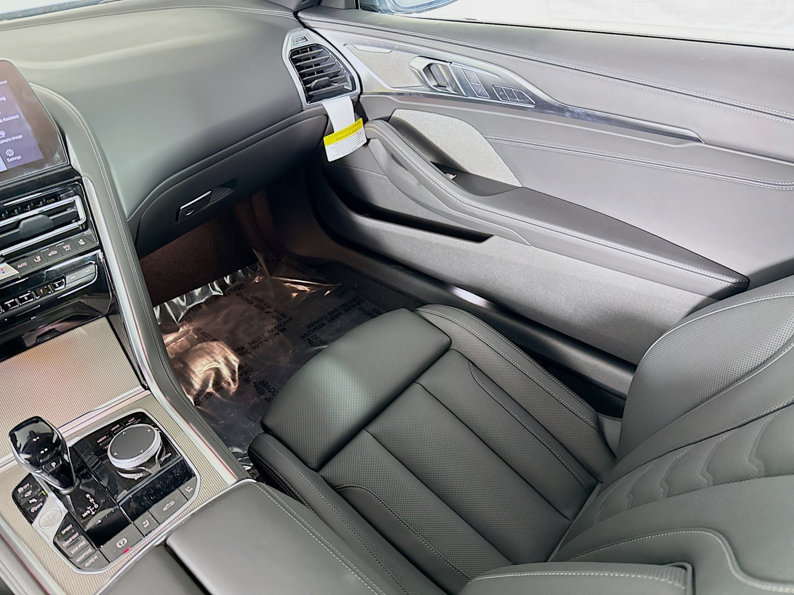 New 2026 BMW 840i Convertible w/ Comfort Seating Package RWD image 24
