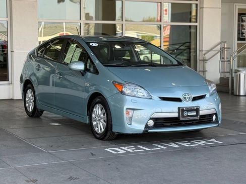 Used 2012 Toyota Prius Prime Advanced image 6