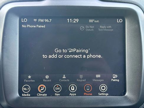 Used 2022 Jeep Renegade Altitude image 45