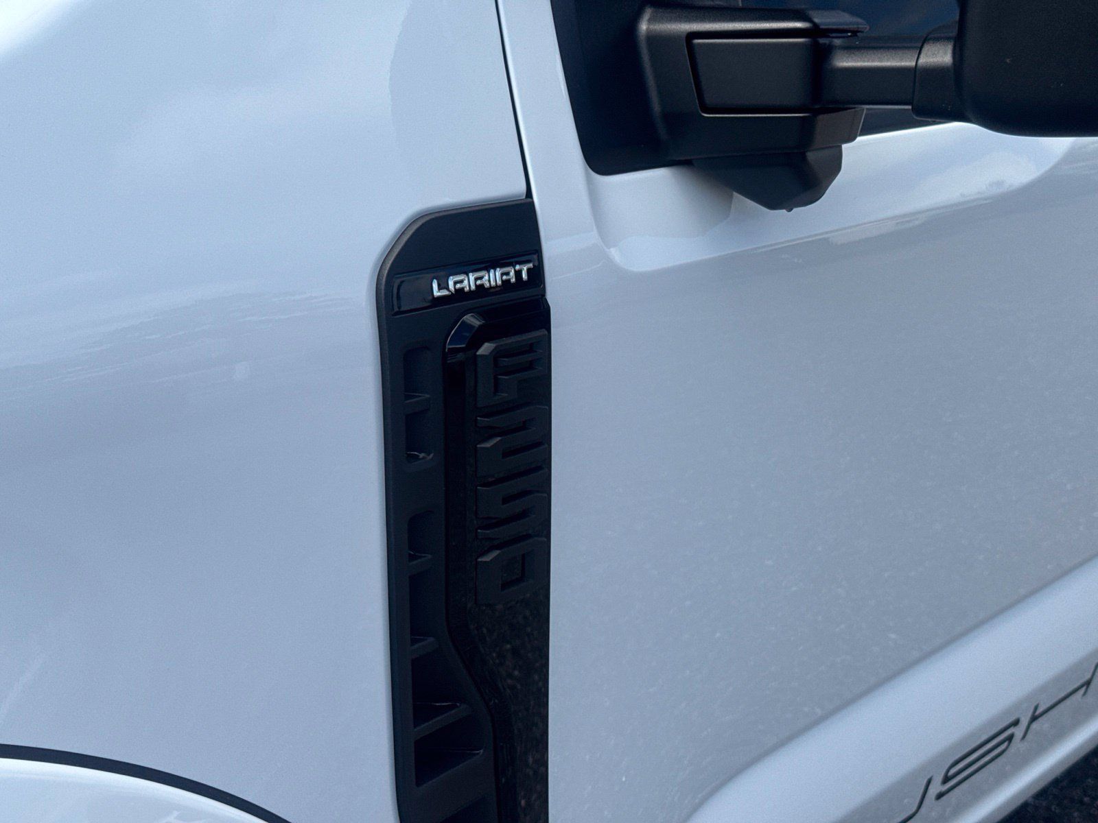 Used 2026 Ford F250 Lariat w/ Black Appearance Package AWD/4WD image 14