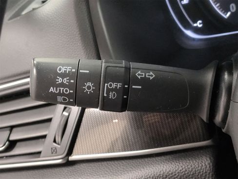 Used 2022 Honda Accord Sport image 27