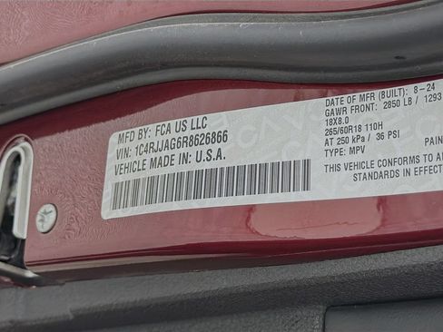 Used 2024 Jeep Grand Cherokee L Laredo w/ Luxury Tech Group I RWD image 34