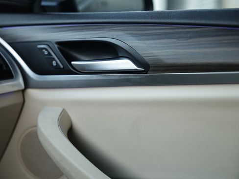 Used 2021 BMW X3 xDrive30i w/ Premium Package image 41