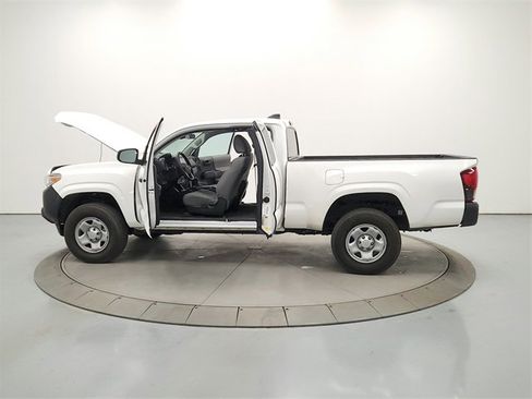 Used 2023 Toyota Tacoma SR image 12