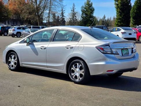 Used 2014 Honda Civic Hybrid Sedan image 5